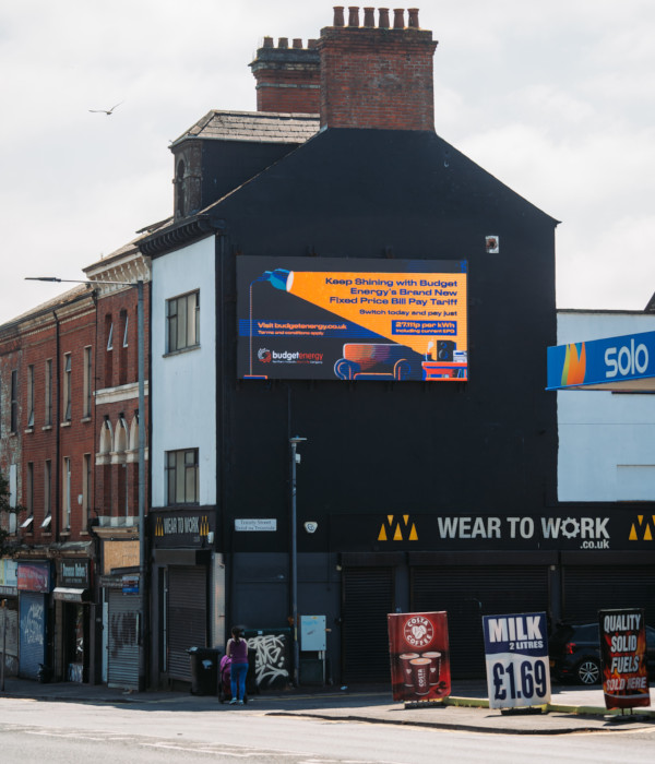 Budget Energy advert displayed on Omega Outdoor's Clifton Street DOOH screen